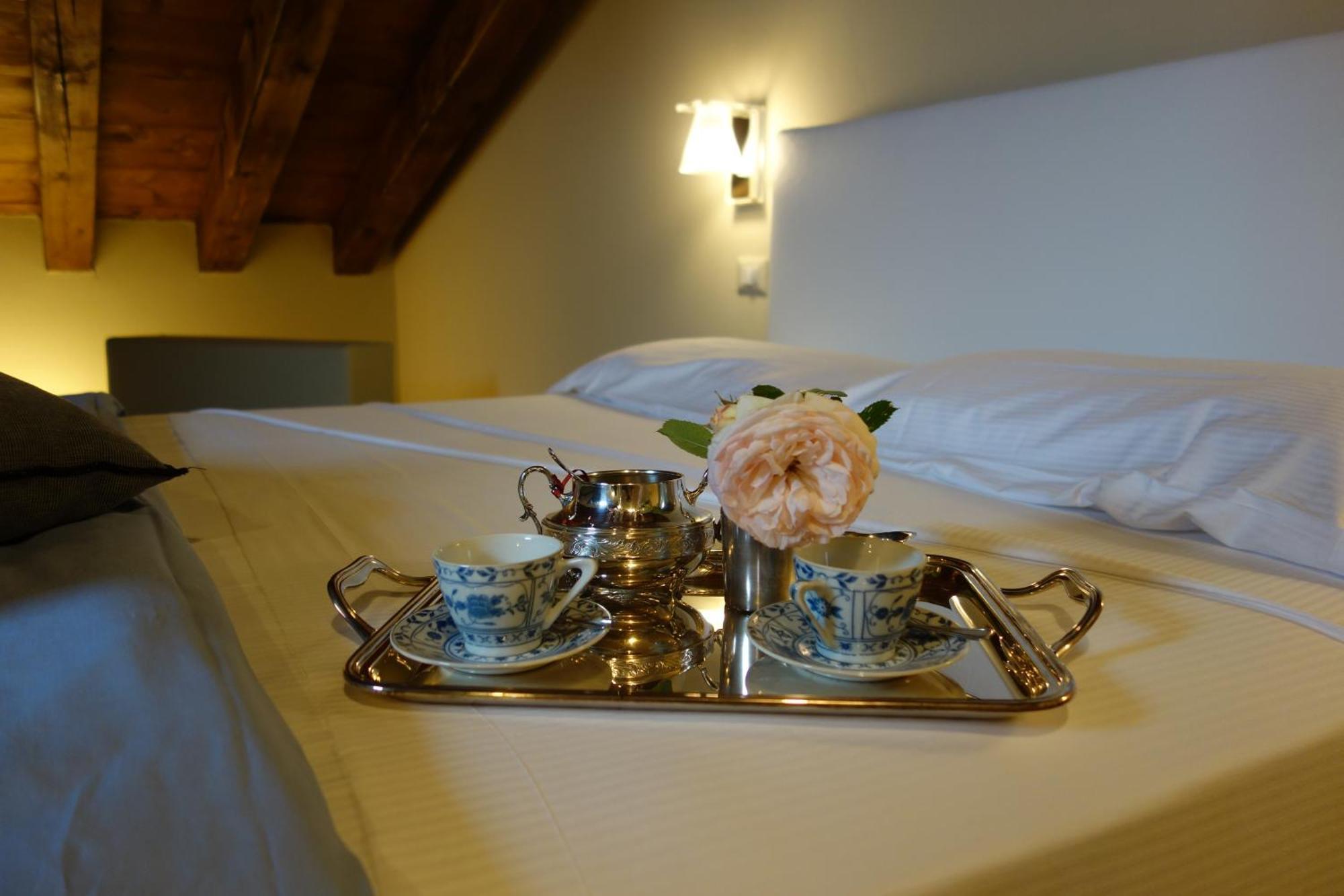 Corte San Luca Apartments Bardolino Rom bilde